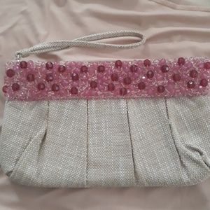 Like new Adorable Banana Republic summer clutch